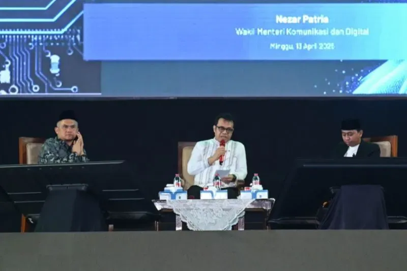 Wamenkomdigi Ingatkan Warga soal Bahaya Penipuan Berbasis AI: Deepfake Kini Sulit Dibedakan dari Asli