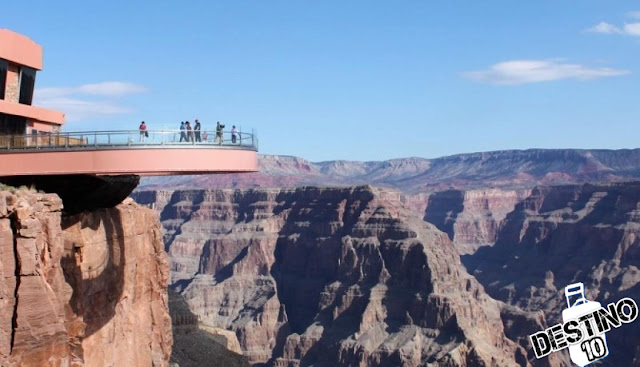 Grand Canyon West Skywalk