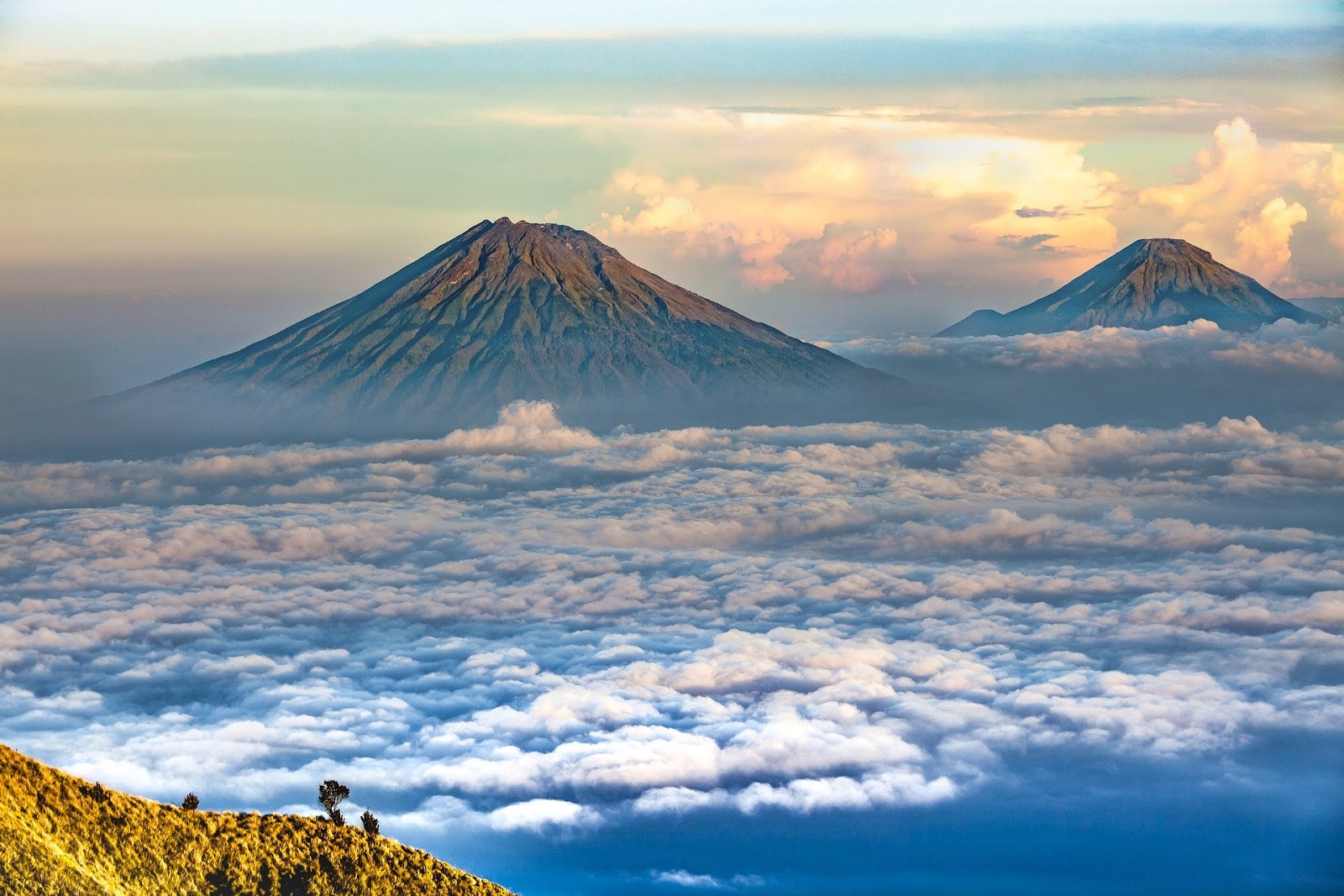 10 Gambar Pemandangan Alam Gunung Yang Indah Gambar Indah