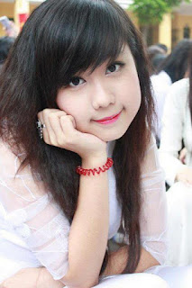 Ảnh girl xinh Việt Nam duyên dáng trong tà áo dài