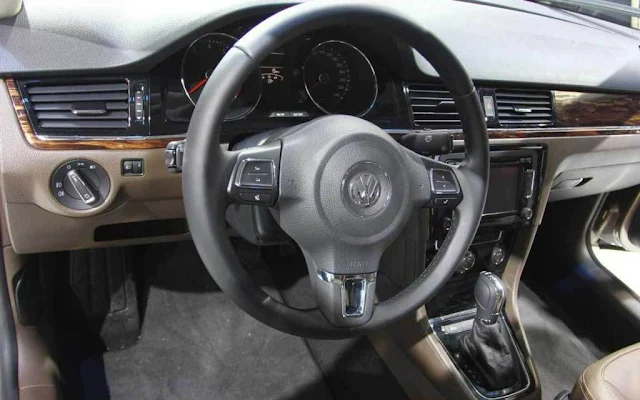 carro Bora Volkswagen 2013 - interior