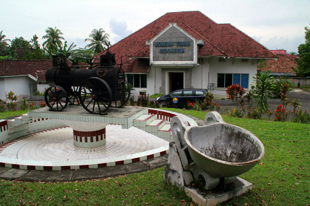 Museum Timah, Pertama di Indonesia dan Asia