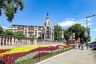 Ailleurs : Monument Brunswick, un mausolée néogothique au coeur de Genève en Suisse