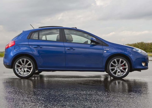 2011 Fiat Bravo Hatch Receives Photography 3 The TJet engine comes coupled