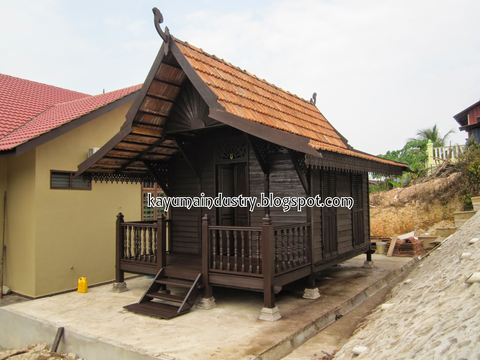 Kayuma Industry CA0128831 V RUMAH KAYU DAN CHALET Kayuma Industry CA0128831 V RUMAH KAYU DAN CHALET
