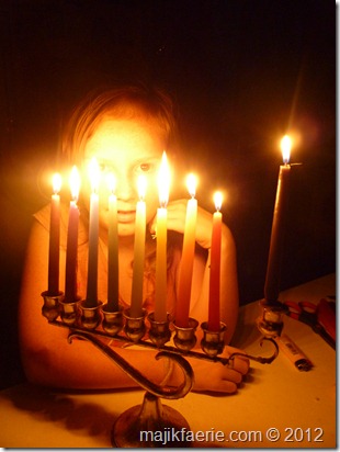 31 channukah 8th candle