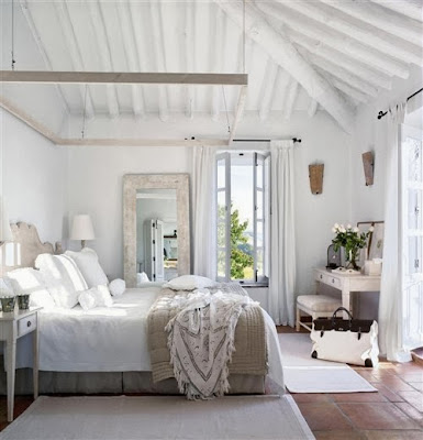 Rooms of Inspiration: Relaxing White Bedroom