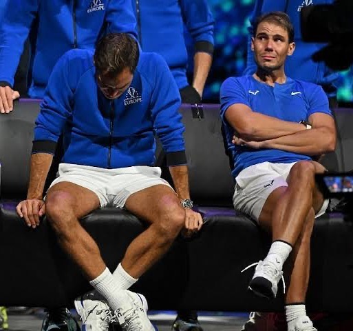 Roger Federer : टेनिस के महान खिलाड़ी रोजर फेडरर अपने आखिरी मुकाबले में फुट फुट कर रोए जानें पूरी ख़बर 