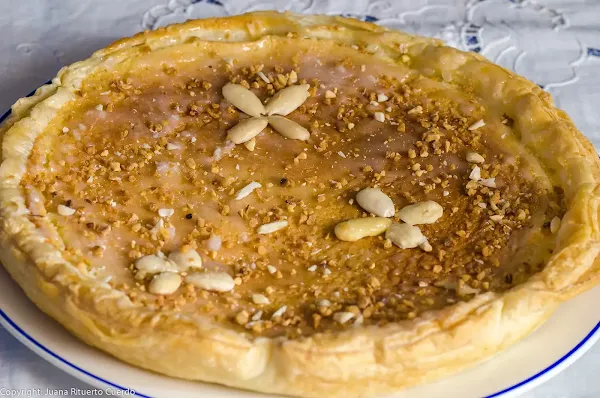 Tarta asturiana de almendra