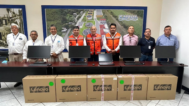 SOAPAMA entrega equipos de cómputo al personal de topografía