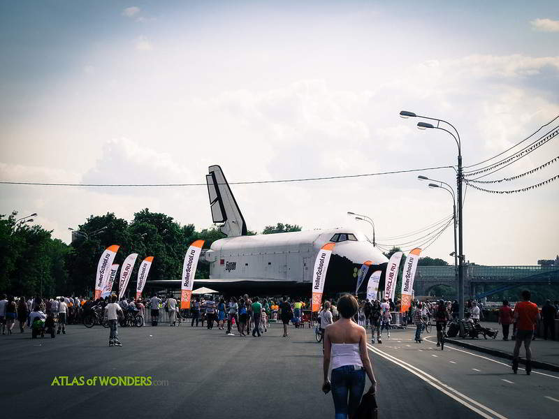 Gorky Park Nave Espacial