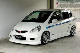 honda jazz putih modifikasi