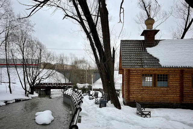 посёлок Переделкино, река Сетунь, святой источник во имя иконы Казанской Божией Матери