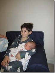 2010-05-13-Leia and the Boys 007
