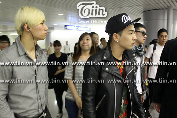 Big Bang's Arrival in Vietnam