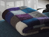 MEMORY BLANKET... handgesponnene Wolle