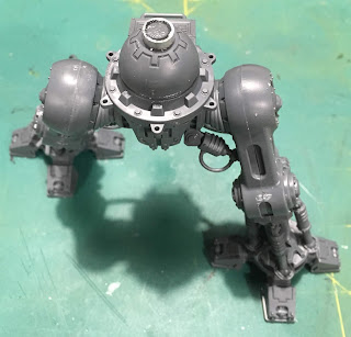 Questoris Mechanicus Knight Warden WIP magnetizing the legs