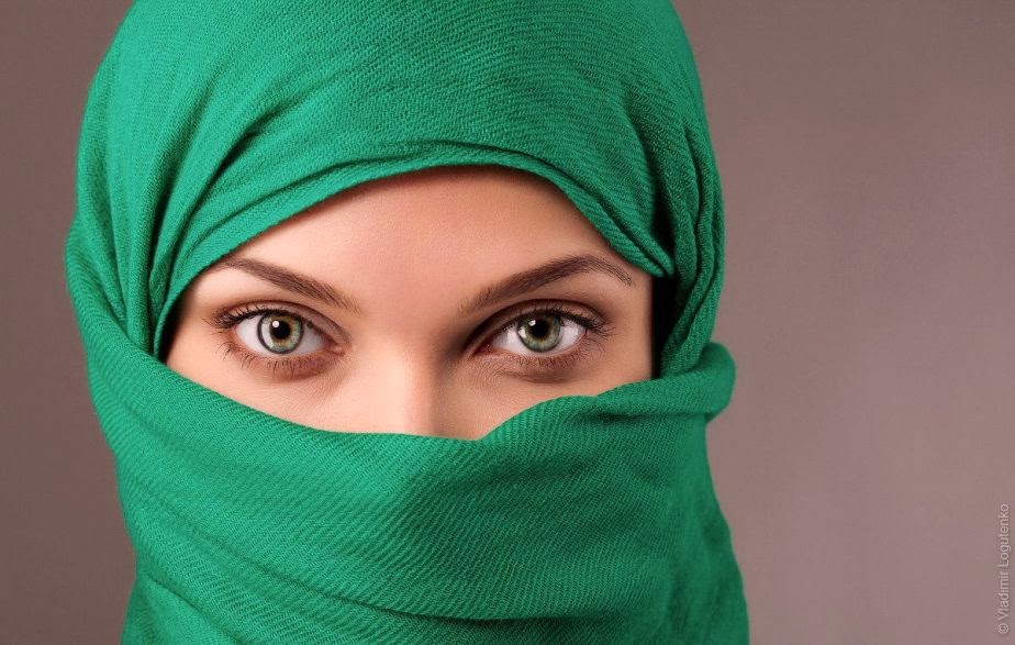 30 Foto Wanita Cantik dengan Hijab Jilbab