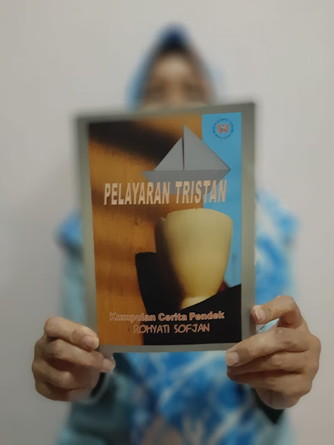 Buku Pelayaran Tristan