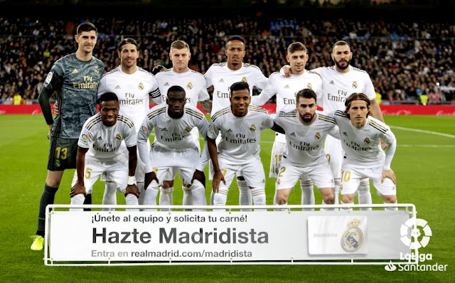 REAL MADRID C. F. Temporada 2019-20. Courtois, Sergio Ramos, Kroos, Militao, Fede Valverde, Benzema. Vinicius, Mendy, Rodrygo, Carvajal y Modric. REAL MADRID C. F. 0 ATHLETIC CLUB DE BILBAO 0. 22/12/2019. Campeonato de Liga de 1ª División, jornada 18. Madrid, estadio Santiago Bernabeu (71.306 espectadores). GOLES: No hubo.