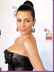 02841_KimKardashian_2010_fifi_awards