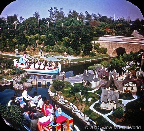 View-Master Fantasyland (A178), Scene 2-7: Storybook Land Canals