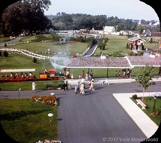 View-Master Dutch Wonderland (A634), Scene 3: The Enchanted Acres