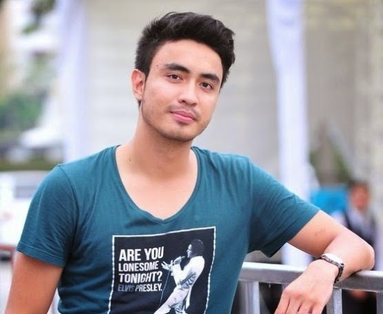 Artis Lelaki Paling Macho/Hensem Mengikut Turutan - Gosip 