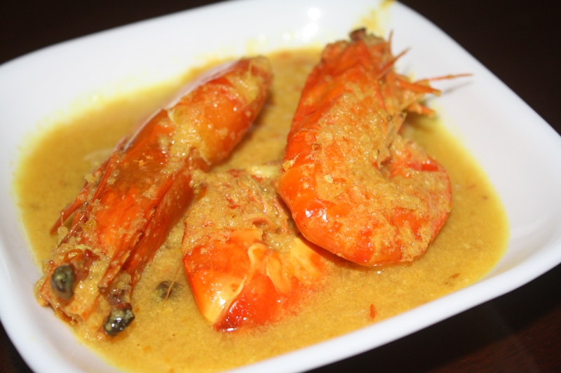 aneka resipi ada Resepi Udang Masak Lemak Cili Padi 