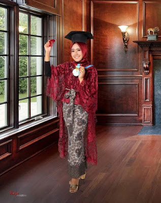 model kebaya wisuda muslim terbaru