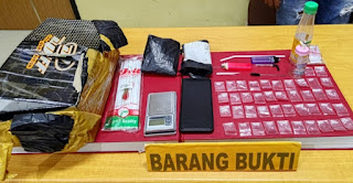 Kolaborasi Tumpas Narkotika, Satreskrim dan Satresnarkoba Polres Kapuas Hulu Berhasil Bekuk Pemilik 42 Paket Sabu