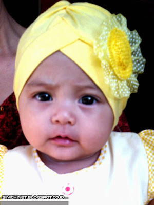 foto bayi imut, bayi lucu, bayi cantik, bayi ngegemesin, ekspresi si kecil, balita, batita, 4 bulan, 7 bulan, 1 tahun, 2 tahun, aiko maryam azzahra, bayi cewek, putri, daughter, family, keluarga, foto bayi lucu,foto bayi lucu dan imut,foto anak bayi lucu,foto bayi lucu berjilbab,foto bayi kembar lucu,foto bayi perempuan lucu