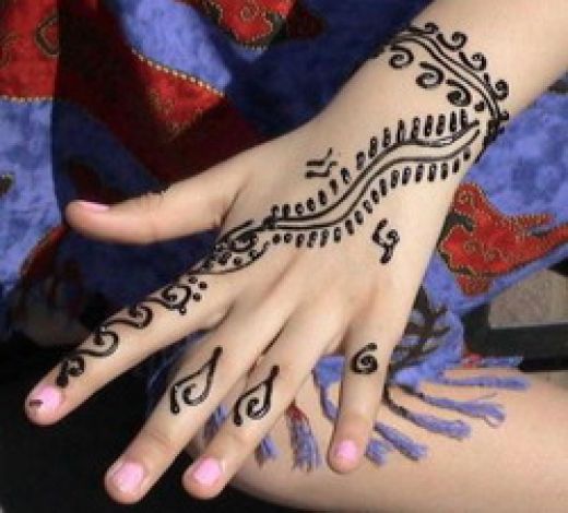 henna designs for ankel letter h