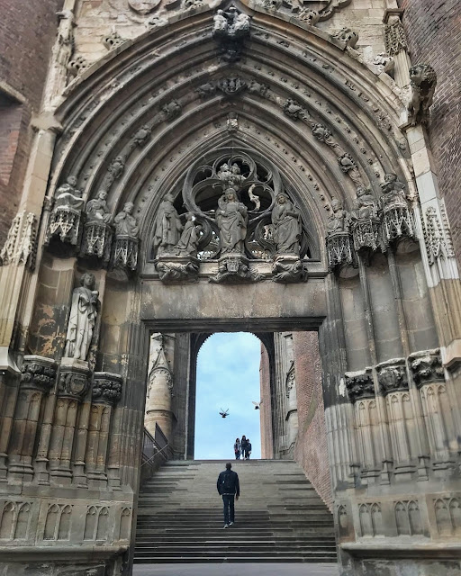 Enterance to the Albi Cathedral in Occitanie