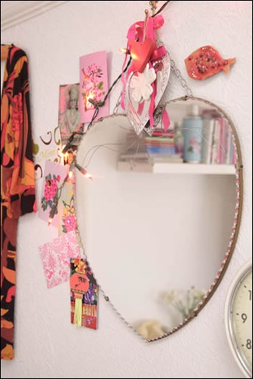 heart mirror sussie bell