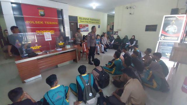 Ketahuan Bolos Sekolah, Belasan Pelajar SMA di Karimun Diamankan Polisi