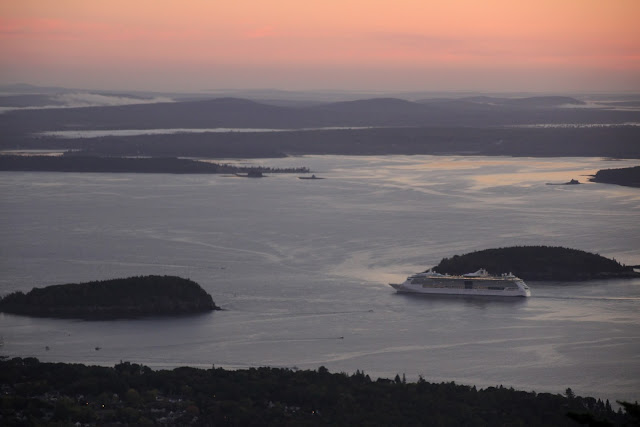 Sunrise Cadillac Mountain, Acadia National Park, Maine USA