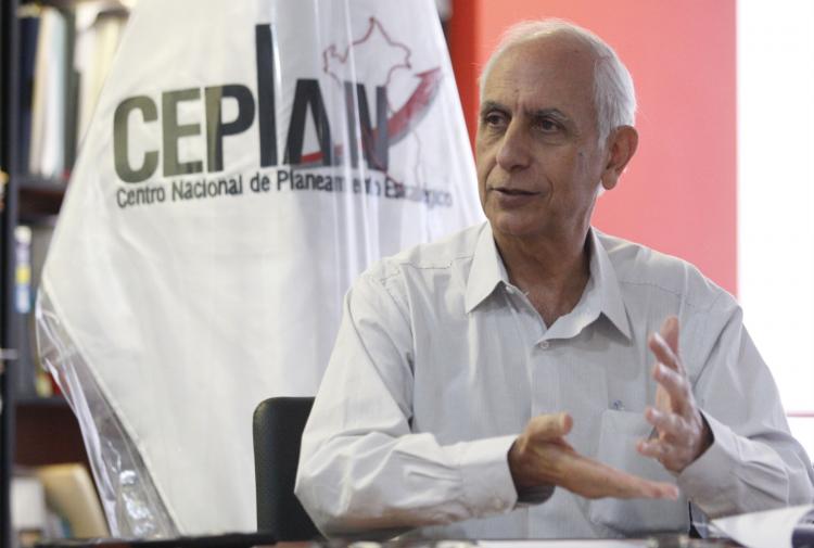 CEPLAN enfatiza necesidad de mejorar recaudación a favor de la educación