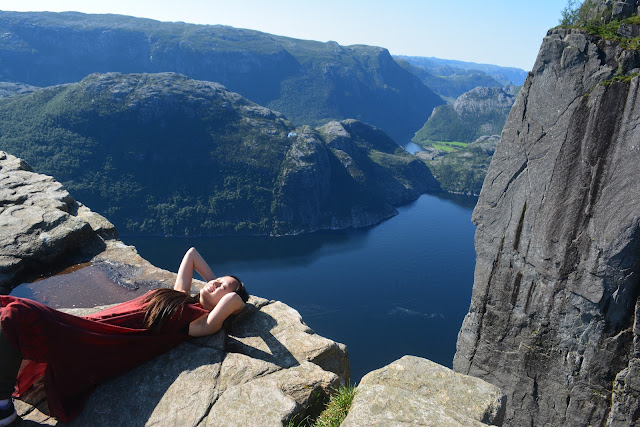 Preikestolen Hike