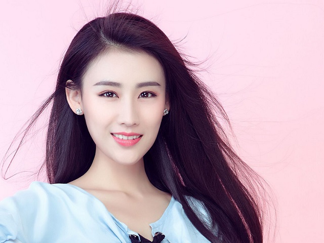 http://ssw5.blogspot.com.au/2017/11/Whoisthemostbeautiful2017BeijingFilmschoolbeautyGoddessofsuperscholarLiYiyi.html#.Wfuxp_mCzIX