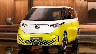 Montadora de carros Volkswagen irá lançar nova Kombi elétrica ainda este ano; Confira as fotos e preços das versões