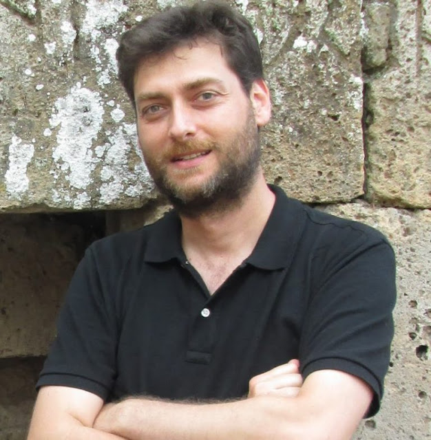 Ο αρχαιολόγος Χρήστος Τσιρογιάννης