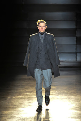 JOHN LAWRENCE SULLIVAN（ジョンローレンスサリバン）2012-13 Autumn/Winter パリコレクション