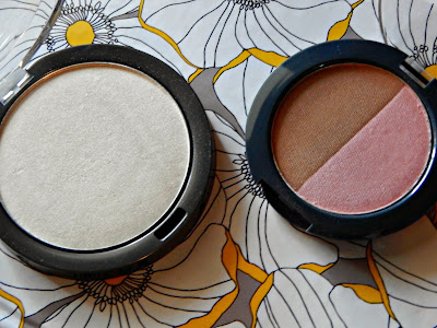 beauty on a budget: ulta illuminating powder, blush, and bronzer thehollypaige.blogspot.com