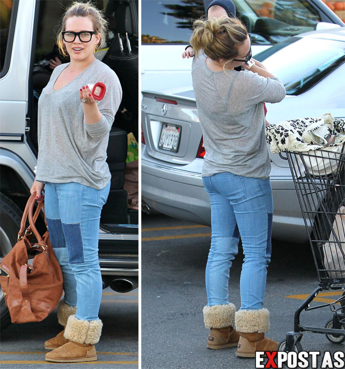 Hilary Duff 'batendo papo' com paparazzi ao deixar supermercado em Beverly Hills - 27 de Outubro de 2012