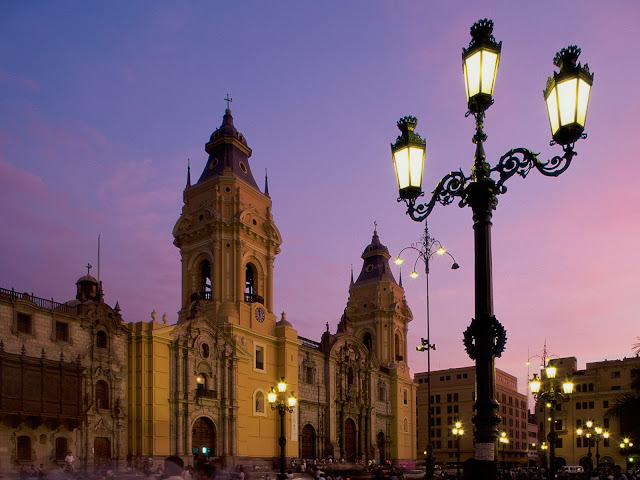 Catedral de la Plaza de Armas, Lima, Perú