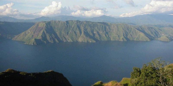 Cerita Rakyat: Cerita Rakyat Danau Toba, Sumatera Utara