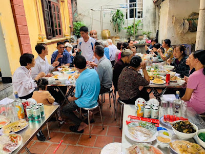 Đặt tiệc buffet lưu động tại Hà Nội 2024