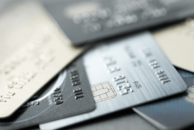 8- بطاقات الائتمان & Credit Cards Credit Cards