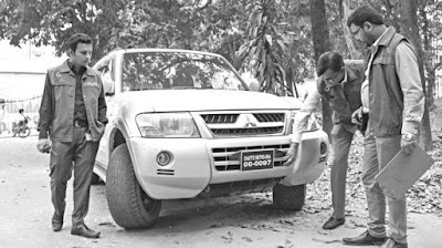 চট্টগ্রাম মেডিকেলের ছাত্রাবাস চত্বর থেকে বিলাসবহুল জিপ জব্দ